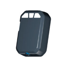 Tektelic Seal LoRaWAN GPS-Tracker in dunklem Gehaeuse mit Clip
